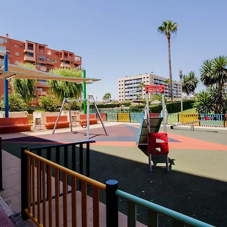 Apartamento Teatinos, Metro, Free Parking & Pool *