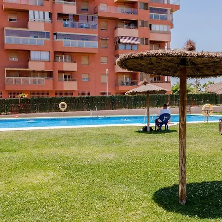 Apartamento Teatinos, Metro, Free Parking & Pool Apartamento *