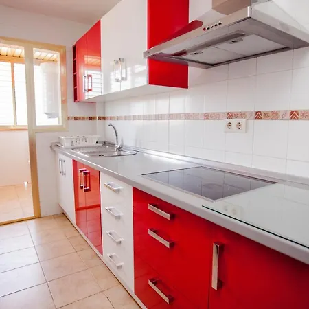 Apartamento Teatinos, Metro, Free Parking & Pool *