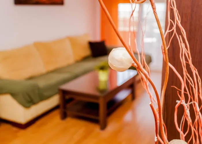 Sunstay Teatinos Flat Iii Malaga, Metro, Free Parking & Pool * Málaga