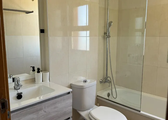 Apartamento Sunstay Teatinos Flat Iii Malaga, Metro, Free Parking & Pool *